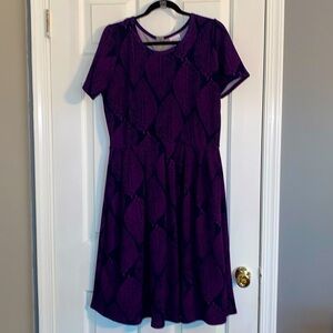 It has pockets!! Lu La Roe dress